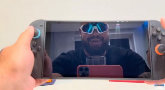 全球首开偷跑 Switch2爆料人自述提前拿到主机全过程-乐久游-游戏盒子