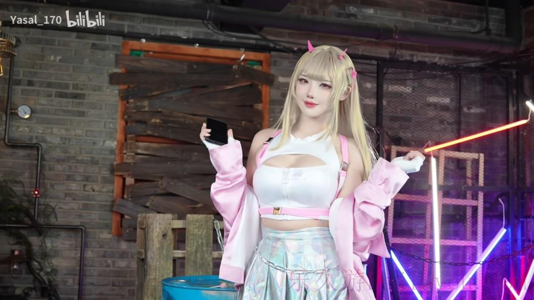 性感大雷吸睛 韩援 Yasal cos《妮姬》毒蛇！-乐久游-游戏盒子